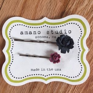 - free offer New Flower Hair Clip Set Amano Studio